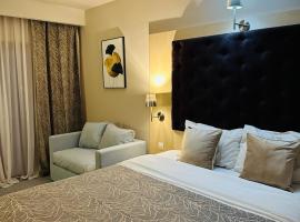 Hotel Plaza, hotel rom&aacute;ntico en Craiova