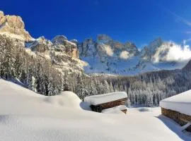 trilocale panorama val di fiemme