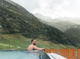 Hotel Klausnerhof, hotell sihtkohas Tux