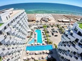 Blue Seven Apartment in Infinity Beach Resort