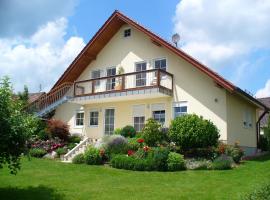 Ferienhof Handlesbauer, cheap hotel in Rettenbach