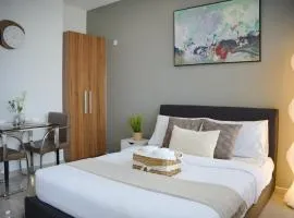 Cozy Studio with City View & Pool Access in Makati