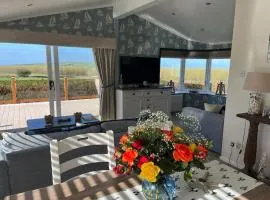 Superior Stays at Sunset Lodge