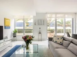 Beachfront Bentley Hotel One Bedroom Suite with Balcony and Beach access