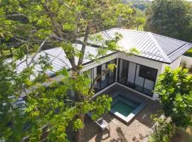 YUHI BEACH HOUSE Batangas