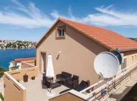 Apartment Zatoglav With Sea View 08