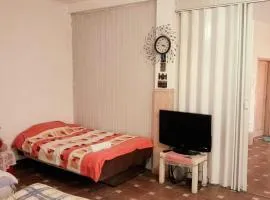 Adem's Cozy Terrace Retreat