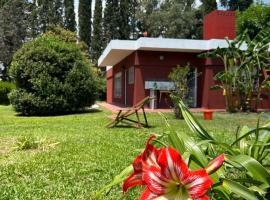 EZEIZA 10 minutes the air port, barrio privado la celia quinta tauro, villa in Ezeiza