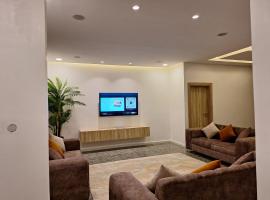 NPJ Fully Furnished 4 Bedroom Apartment in Uyo, hotel v Uyu