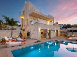 Lyra Petra Villa