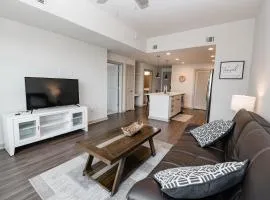 Uptown Furnished Apartments near BOA Stadium apts