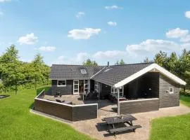 Holiday Home Tyttebærvej Tarm I