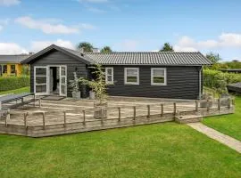 4 Bedroom Stunning Home In Bogense