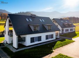 Wonder Home - Domek Sielsko Czarodziejsko blisko Karpacza, z kominkiem, z widokiem na góry i tarasem, hotel v destinácii Ściegny