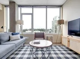 Downtown Bellevue 1BR w Lounge Gym nr Shops SEA-234