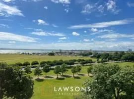 Luxury 3BR Penthouse with Sea Views