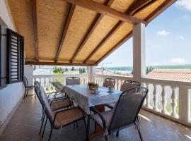 Nice Apartment In Susnjar Ii, Krusevo, hotel v destinaci Podorjak