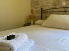 EIRINI-Triopetra Sea View Apartments, hotel a Triopetra