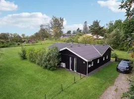 Pet Friendly Home In Knebel With Sauna