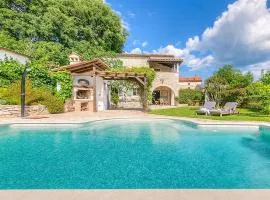 Villa Orah