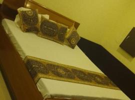 G K International hotel, hotel v destinaci Bathinda