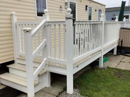 3 Bedroom Caravan, Edi Rita, Robin Hood, Pet Friendly, Resort in Meliden