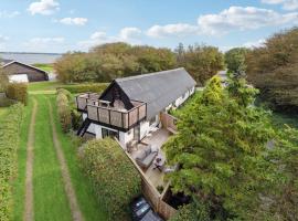 Amazing Home In Nykøbing M With Wifi, hotel v destinaci Tæbring