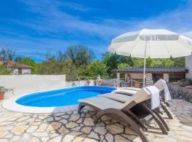 2 Bedroom Amazing Home In Sveti Vid