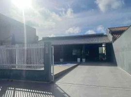 Recanto Salinas - Casa alto padrão a 350mts da praia