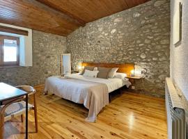 Hotel Cal Rei de Talló, hotel v destinaci Bellver de Cerdanya 