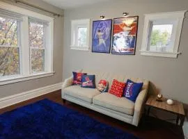 1BR Baseball Retro Apartment Downtown STL