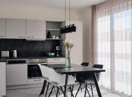 Apartment A13 "Balkon, 2 Schlafzimmer & 2 Bäder inklusive Nutzung der Wellness- und Aktivbereiche" im "Pine Hill Resort"