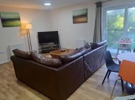 Spacious and Modern Two Bedroom Two Bathroom Flat