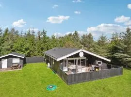 3 Bedroom Awesome Home In Saltum