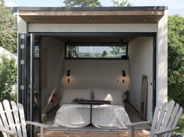 Lynæs Surfcenter、Hundestedのホテル
