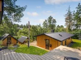 Nice Home In Ebeltoft With 3 Bedrooms & Wifi
