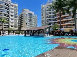 Beto Carrero, 2 piscinas, praia, espaço kids