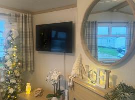 marine getaways caravan hire, Resort in Rhyl