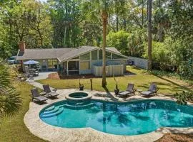 Designer Decorated - Golf Course Views - LARGE Private Pool & Spa - 28 Woodbine Pl
