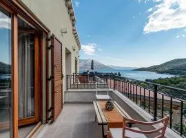 Amazing Apartment In Kneze With Wifi
