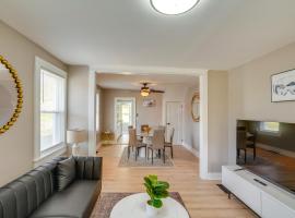 2 Mi to Windham Mountain Scenic Home with Fire Pit!, hotel v destinaci Windham