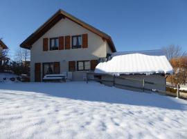 Gîte Du Col Vert, hotel v destinaci Villard-de-Lans