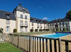 Charmant T3 plain-pied avec terrasse privée, parking gratuit et piscine à Baden