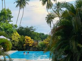 Green Parrot Beach Resort, hotel di Tangalle
