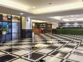 シィズワン ホテル カオシウング ステイション