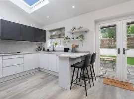 Prime Location, Modern 2BR House