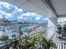 Stunning Luxury 3 Bedroom Apartment