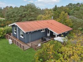 4 Bedroom Pet Friendly Home In Ebeltoft, hotel em Ebeltoft