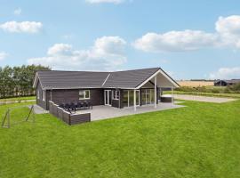 Stunning Home In Spøttrup With Sauna, hotel in Spottrup