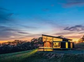 Mountain Top Bilpin, Long House Isyd